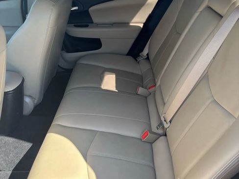 Used 2012 Chrysler 200 Limited image 16