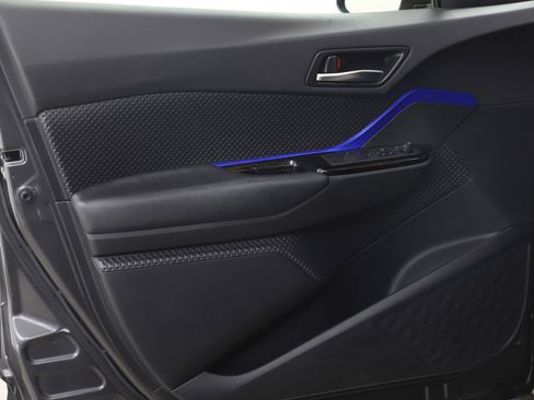 Used 2021 Toyota C-HR XLE image 20