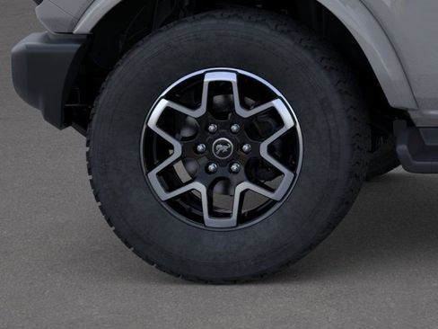 New 2026 Ford Bronco Outer Banks AWD/4WD image 21