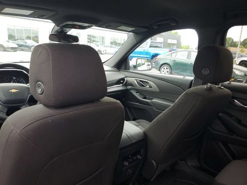 Certified 2024 Chevrolet Traverse LT w/ LPO, Floor Liner Package AWD/4WD image 12