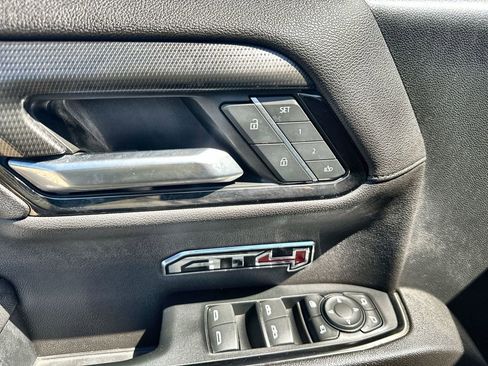Used 2023 GMC Sierra 1500 AT4 w/ AT4 Premium Package image 22