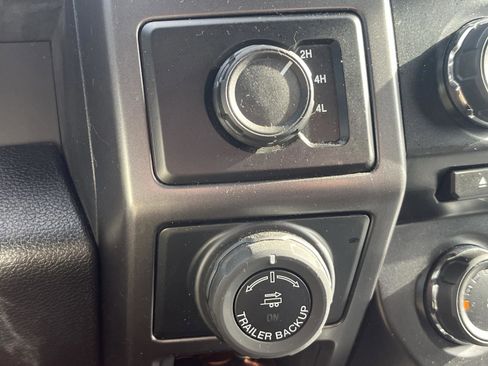 Certified 2018 Ford F150 XLT w/ Equipment Group 302A Luxury image 22