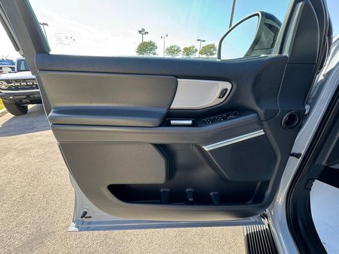 Used 2025 Ford Expedition Max Active RWD image 23