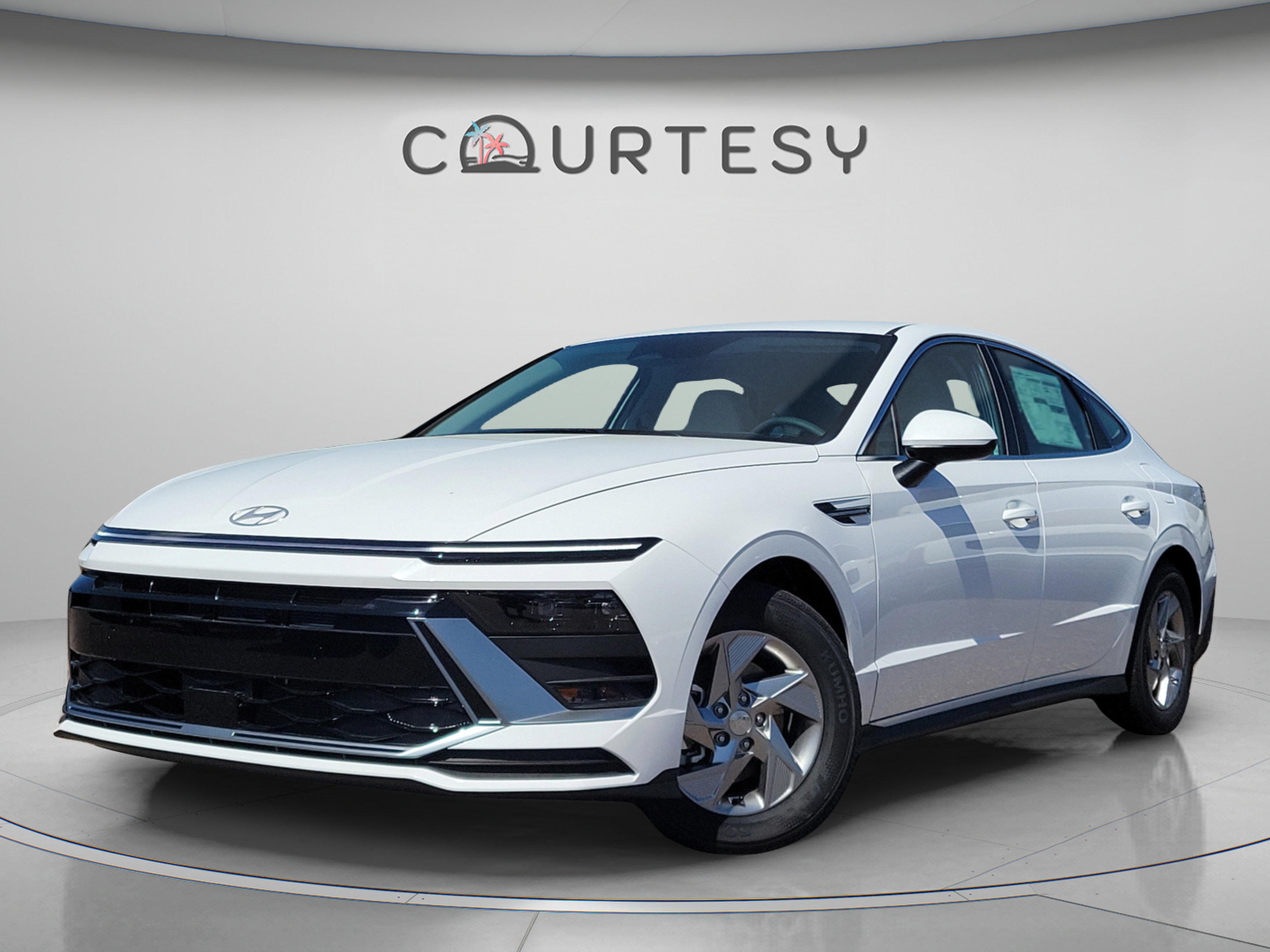 New 2026 Hyundai Sonata SE FWD 360° Tour