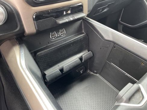 Used 2020 RAM 1500 Laramie image 28