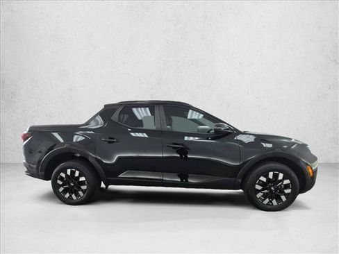 Certified 2025 Hyundai Santa Cruz SEL FWD image 4
