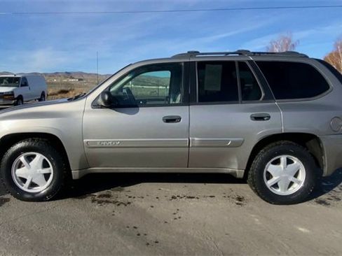Used 2003 GMC Envoy SLE w/ Skid Plate Package image 5