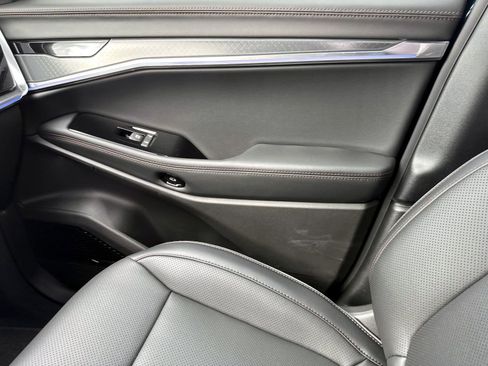 New 2025 Jeep Wagoneer S Limited image 23