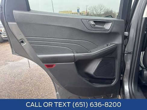 Certified 2022 Ford Escape SE w/ Cold Weather Package AWD/4WD image 29