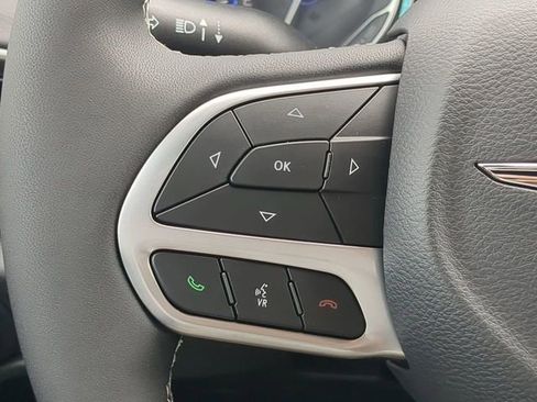 New 2026 Chrysler Voyager LX image 29