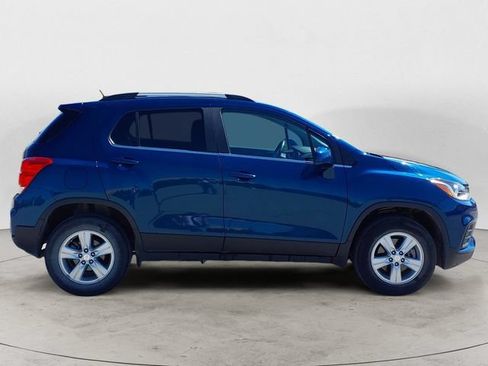 Used 2020 Chevrolet Trax LT AWD/4WD image 6