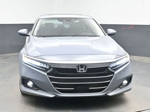 Used 2022 Honda Accord Touring image 3