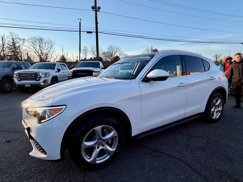 Used 2020 Alfa Romeo Stelvio AWD w/ Cold Weather Package image 3