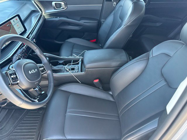 Used 2024 Kia Sorento S AWD/4WD image 19