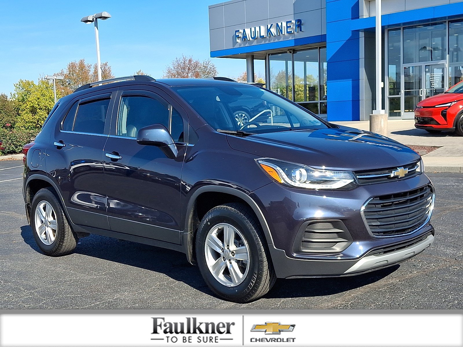 Used 2018 Chevrolet Trax LT w/ LT Convenience Package AWD/4WD image 1