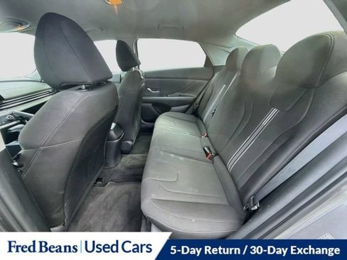 Used 2023 Hyundai Elantra SEL w/ Convenience Package FWD image 31