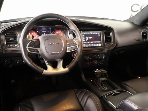 Used 2022 Dodge Charger SRT Hellcat w/ Harman/Kardon Audio Group image 2