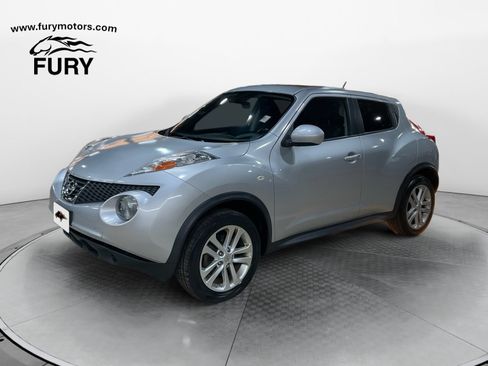 Used 2014 Nissan Juke SV w/ Navigation Package AWD/4WD image 7