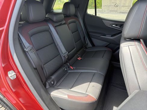 New 2026 Chevrolet Equinox RS w/ Convenience Package III AWD/4WD image 29