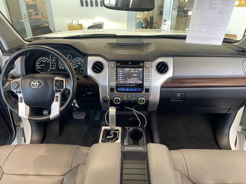 Certified 2019 Toyota Tundra Limited w/ Limited Premium Package image 20