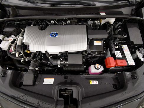 Used 2022 Toyota Prius Prime XLE FWD image 12