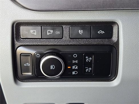 Used 2024 Ford F250 Limited image 21