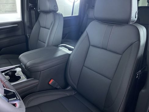 New 2026 Chevrolet Suburban RST w/ Comfort Package image 12