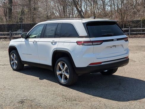 New 2026 Jeep Grand Cherokee Limited AWD/4WD image 5