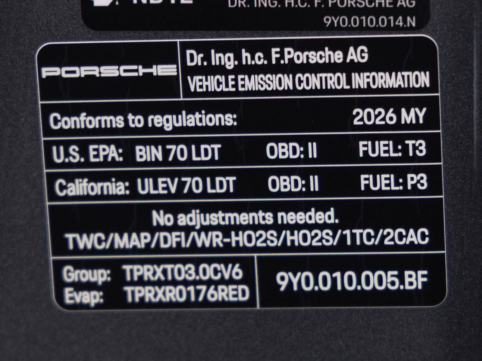 Certified 2026 Porsche Cayenne AWD/4WD image 36