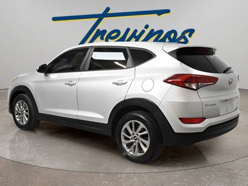 Used 2018 Hyundai Tucson SE image 9