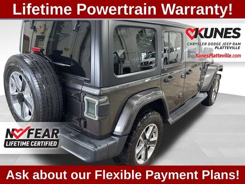 Used 2019 Jeep Wrangler Unlimited Sahara w/ Safety Group AWD/4WD image 11