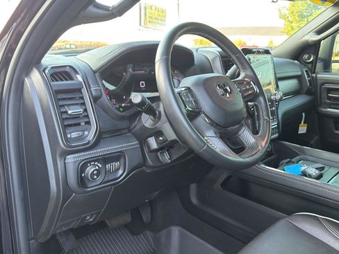 Used 2024 RAM 3500 Limited AWD/4WD image 16