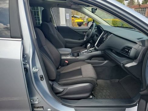 Used 2023 Subaru Outback Premium image 29