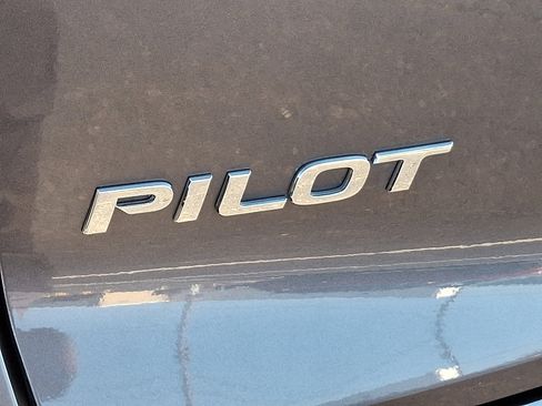 Used 2022 Honda Pilot Special Edition image 30