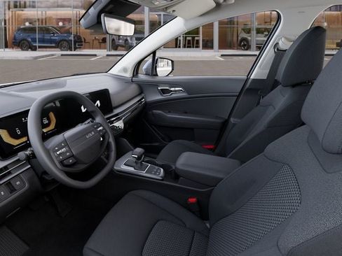New 2027 Kia Sportage LX FWD image 17