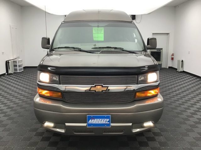 Used 2023 Chevrolet Express 2500 RWD image 14