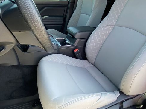 Certified 2026 Toyota Tacoma SR5 image 21