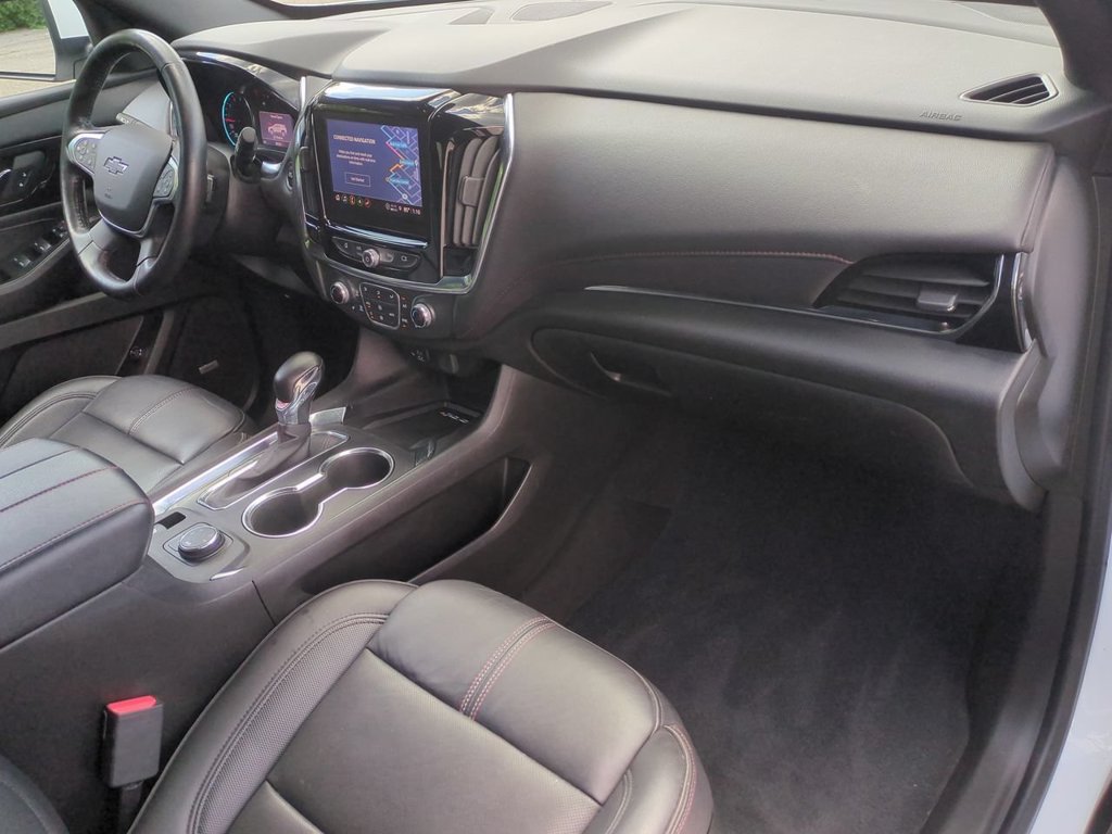 Used 2022 Chevrolet Traverse RS AWD/4WD image 30