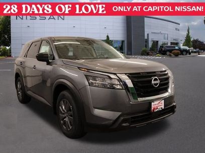 New 2025 Nissan Pathfinder S
