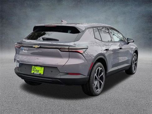 New 2026 Chevrolet Equinox EV LT image 4