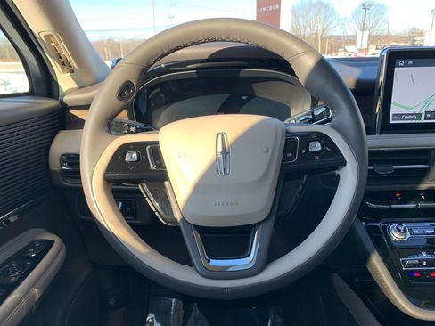 Certified 2022 Lincoln Corsair Reserve w/ Equipment Group 201A image 23