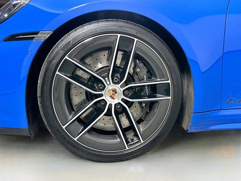 Certified 2025 Porsche 911 Carrera 4 GTS image 11