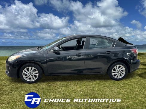 Used 2013 MAZDA MAZDA3 i Touring FWD image 3
