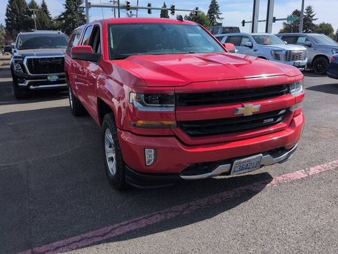 Used 2018 Chevrolet Silverado 1500 LT w/ All Star Edition AWD/4WD image 1