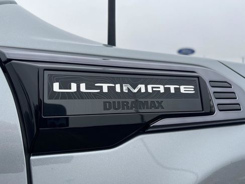 New 2026 GMC Sierra 2500 Denali Ultimate image 3