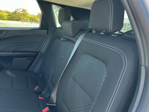 Used 2025 Ford Escape Active image 19