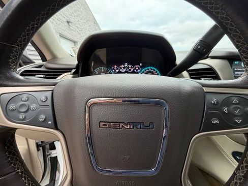 Used 2017 GMC Yukon XL Denali w/ Open Road Package AWD/4WD image 39