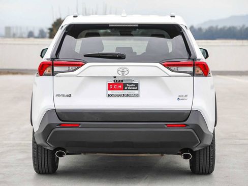 Certified 2025 Toyota RAV4 XLE image 7