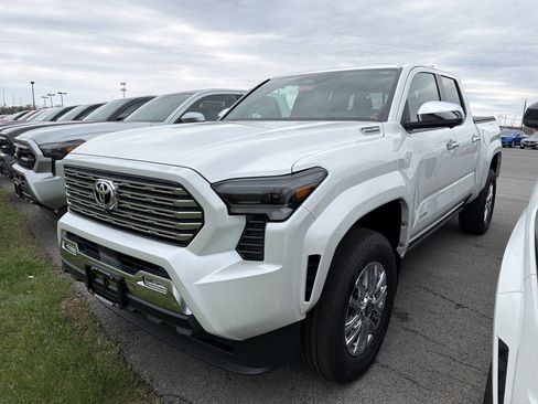 New 2026 Toyota Tacoma Limited AWD/4WD image 4
