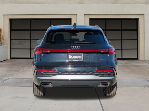 New 2025 Audi Q5 Premium Plus image 4